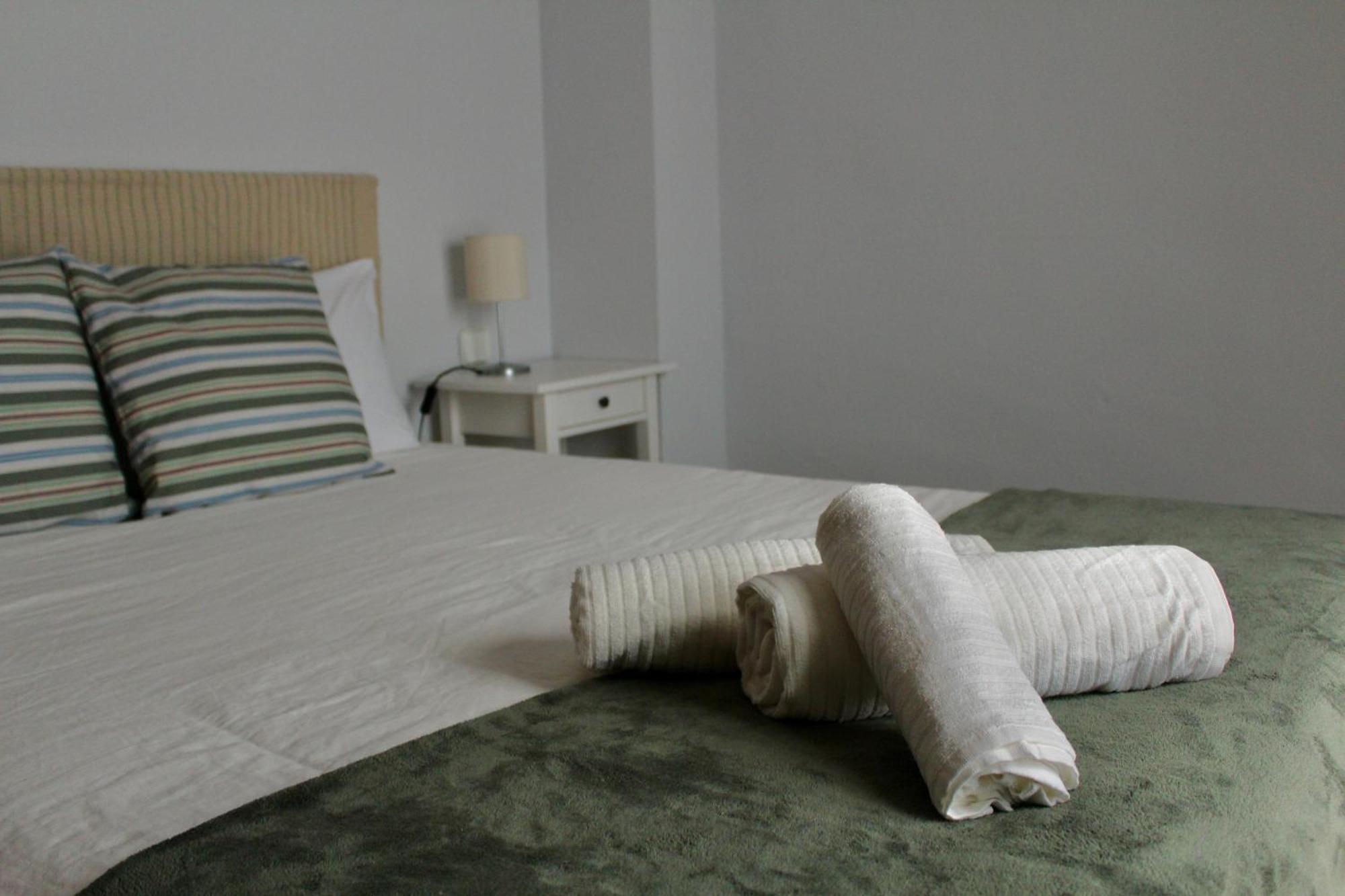 Wish Suite Plaza Nueva Sevilla Buitenkant foto